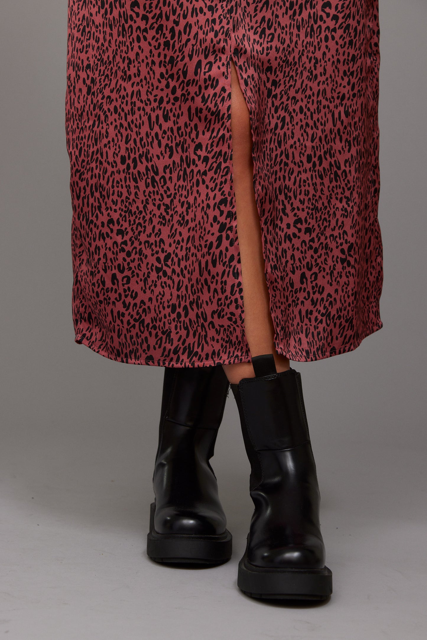 Midi σατέν φούστα σε ροζ λεοπάρ - Anna shoes & more